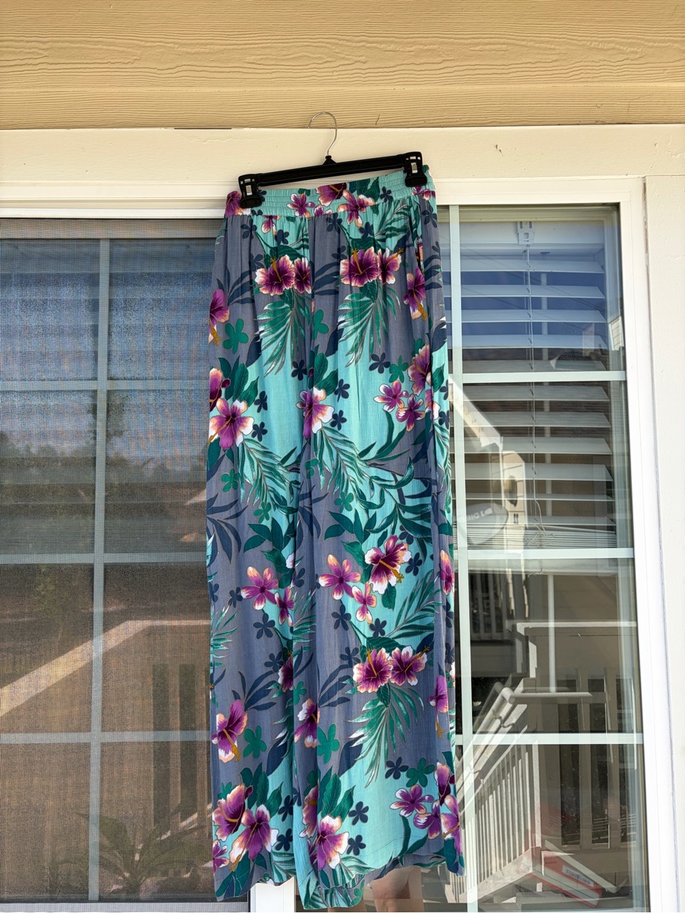 Volcom Teal & Purple Tropical Hibiscus Hawaiian Floral Elastic-Waist Pants